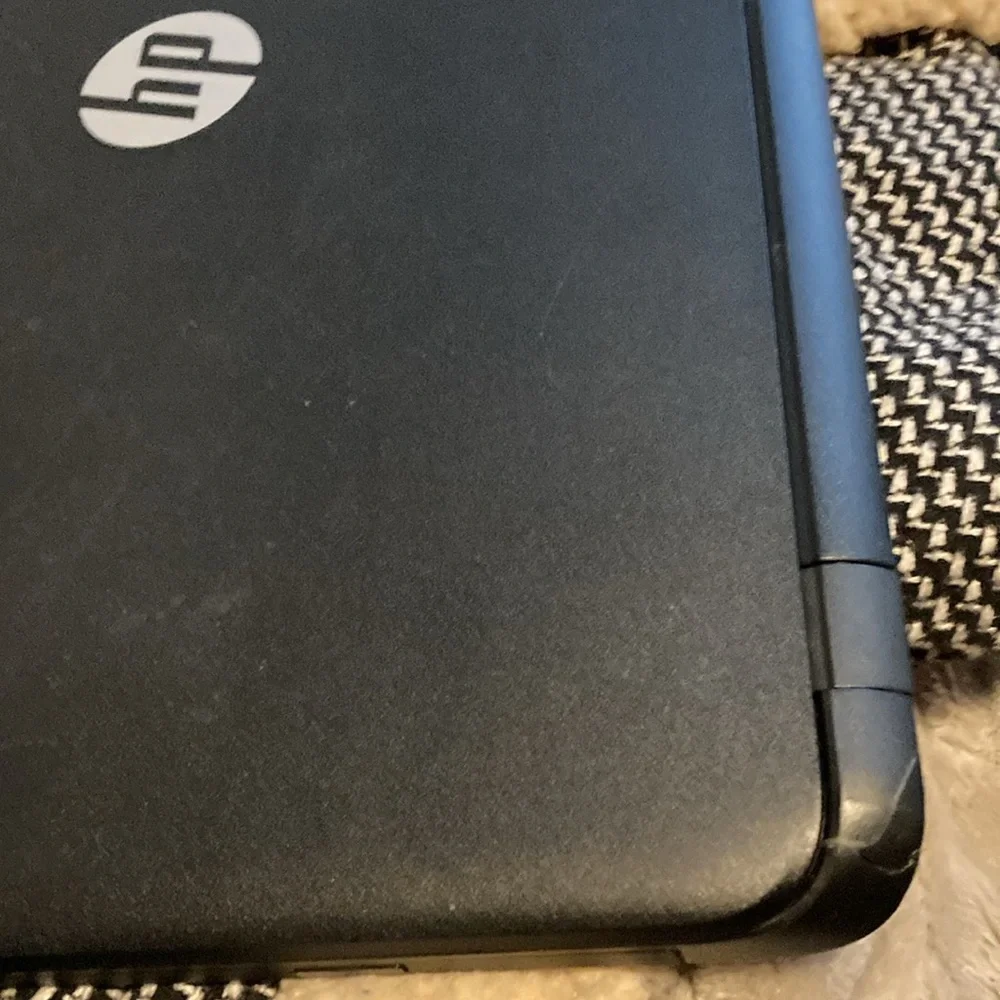 HP laptop 15.60 GREAT GAMER, other use